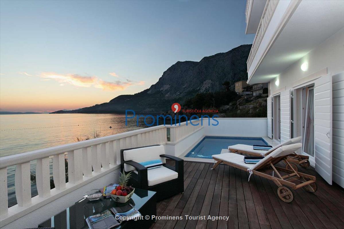 Luxury Villa Sea Star