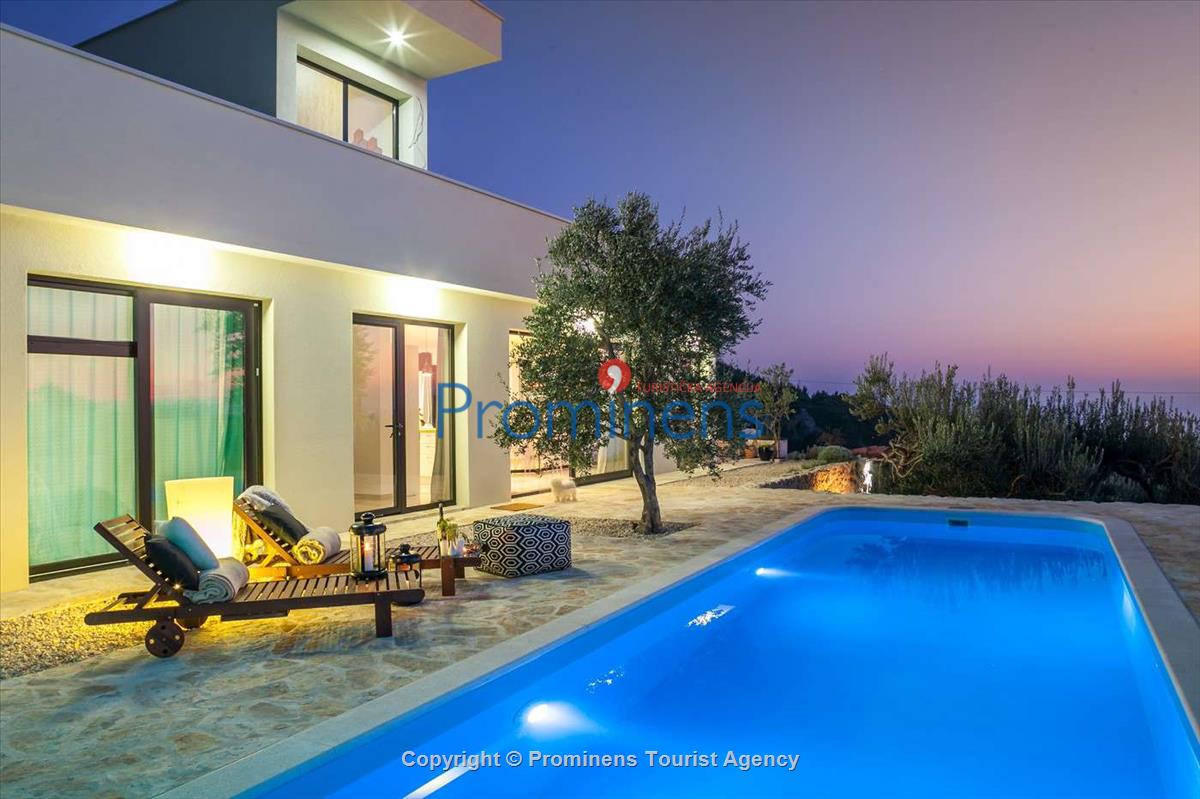 Villa Chic s bazenom Makarska-Dalmacija