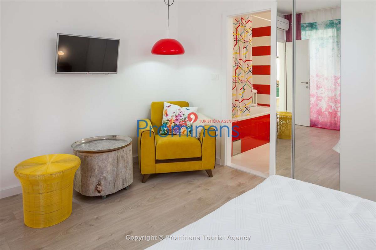 Villa Chic s bazenom Makarska-Dalmacija