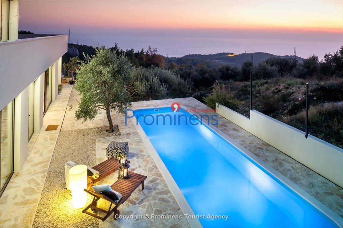 Villa Chic s bazenom Makarska-Dalmacija