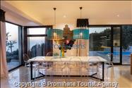 Villa Chic s bazenom Makarska-Dalmacija