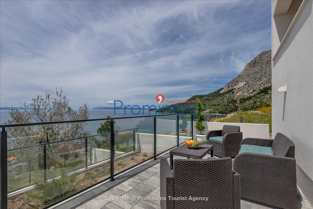 Villa No Stress s bazenom i pogledom na more