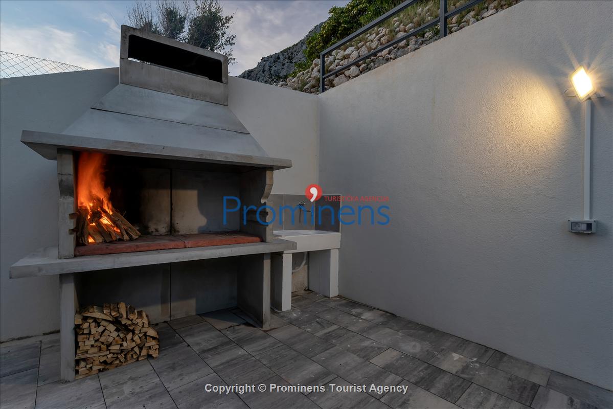 Villa No Stress s bazenom i pogledom na more