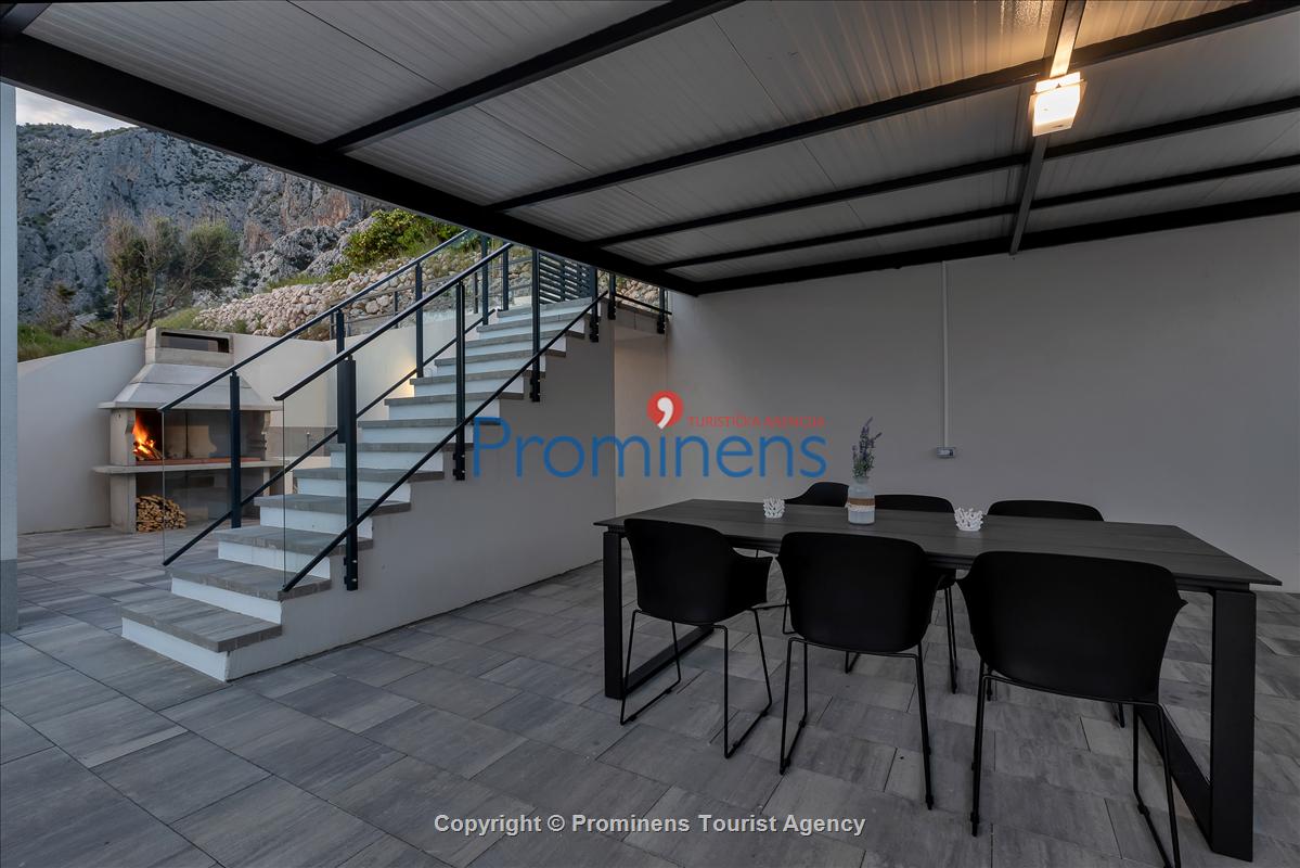 Villa No Stress s bazenom i pogledom na more