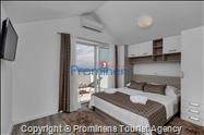 Villa No Stress s bazenom i pogledom na more