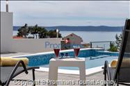 Villa No Stress s bazenom i pogledom na more