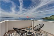 Villa No Stress s bazenom i pogledom na more