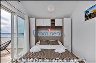 Villa No Stress s bazenom i pogledom na more