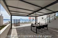 Villa No Stress s bazenom i pogledom na more