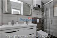Villa No Stress s bazenom i pogledom na more