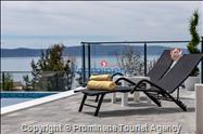 Villa No Stress s bazenom i pogledom na more