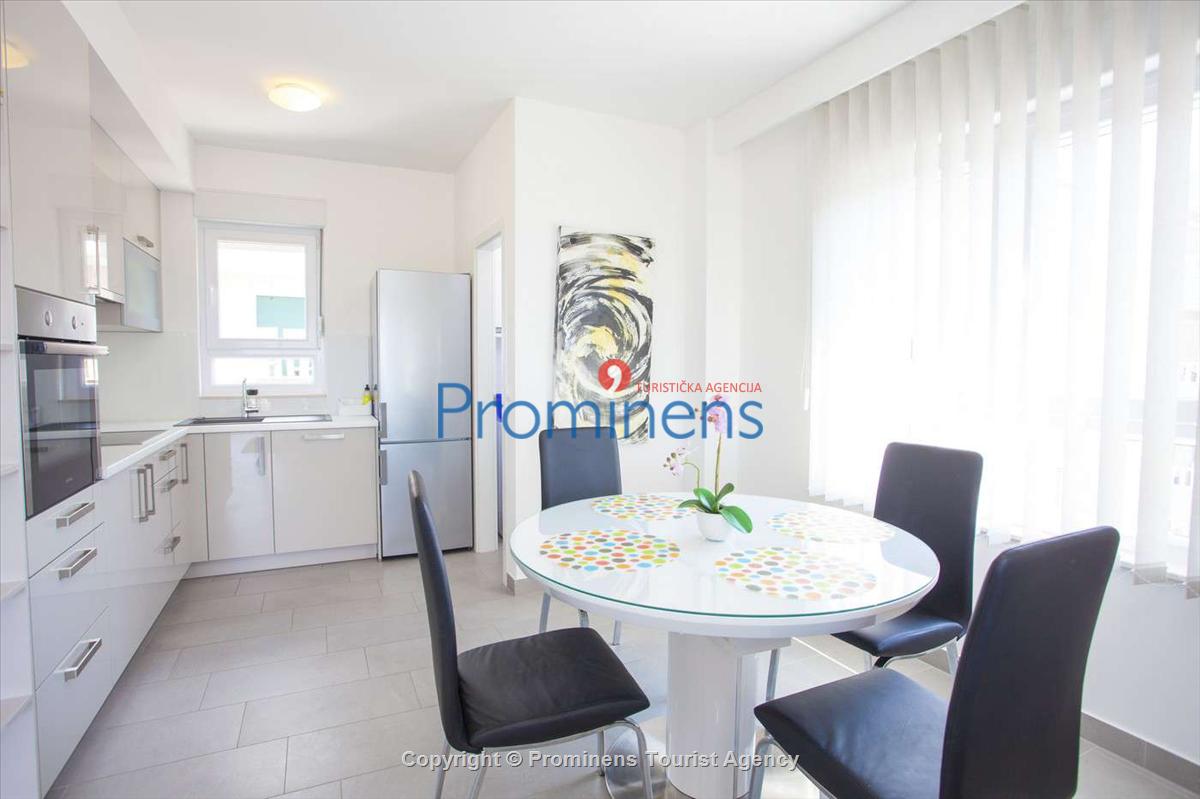 Apartman Luka Promajna